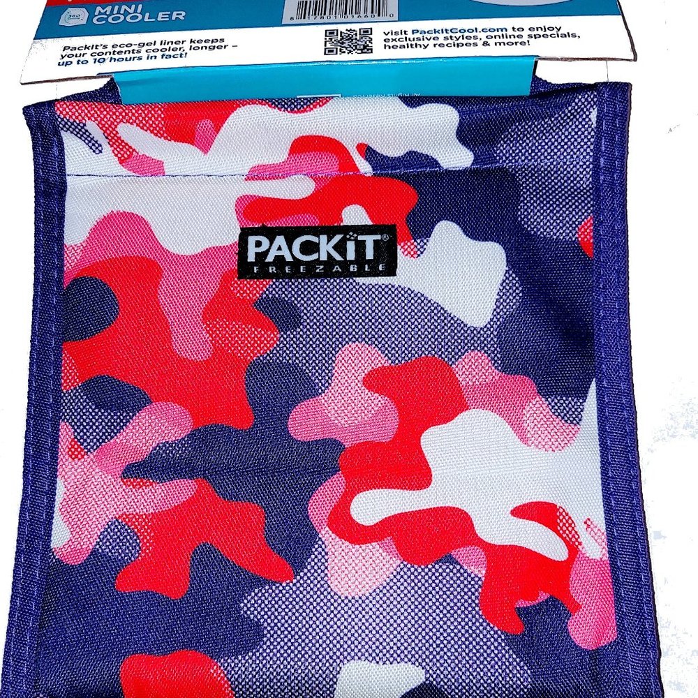 Freezable Lunch Box Bag with Zip Closure | Red Camo